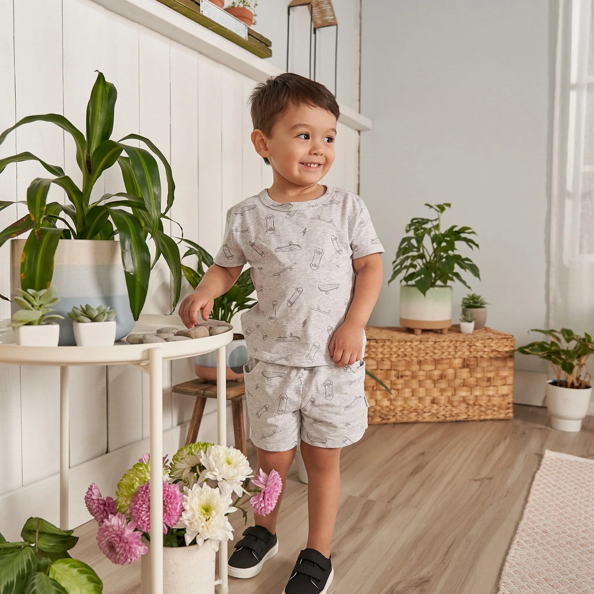 2-Piece Baby & Toddler Boys Heather Skateboard T-Shirt and Shorts Set