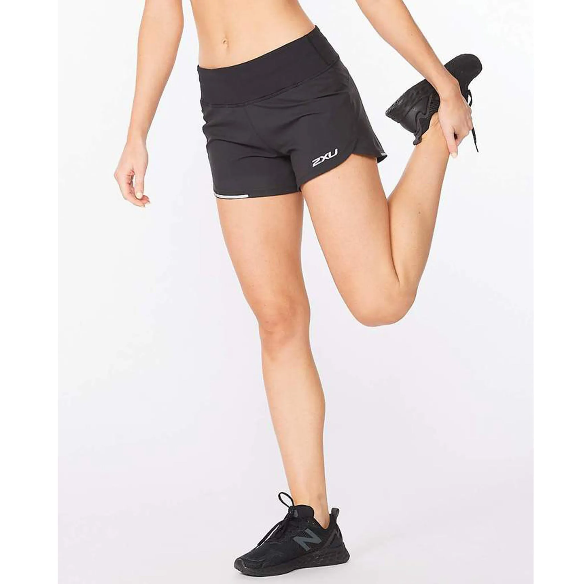 2XU Aero 4 Inch Short Women's Black Silver Reflective