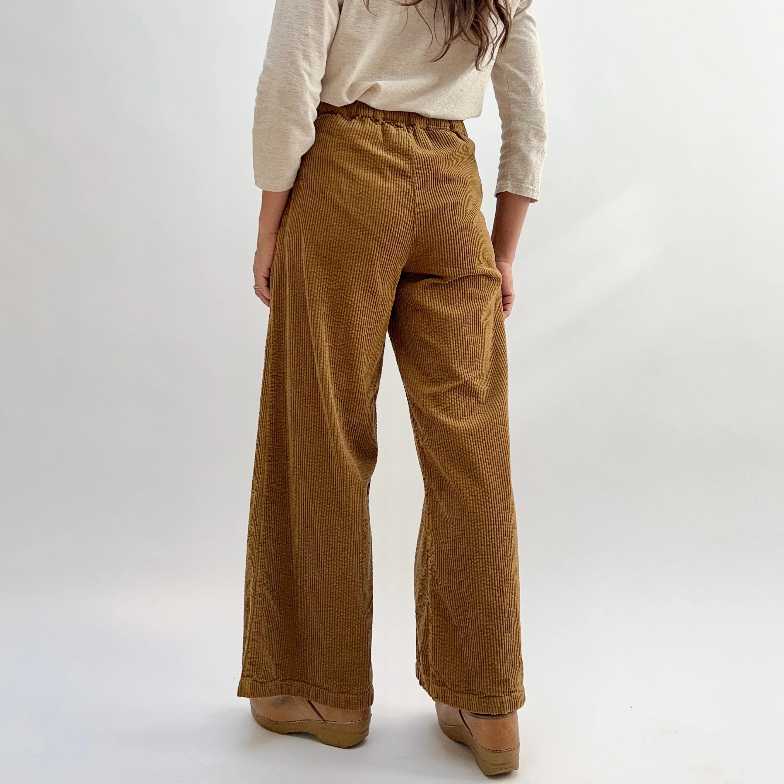 Cut Loose | Lux Corduroy Wide Leg Zip Pants in Brass